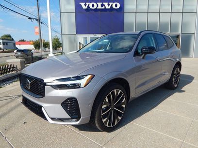 New 2026 Volvo XC60 B5 Ultra w/ Climate Package