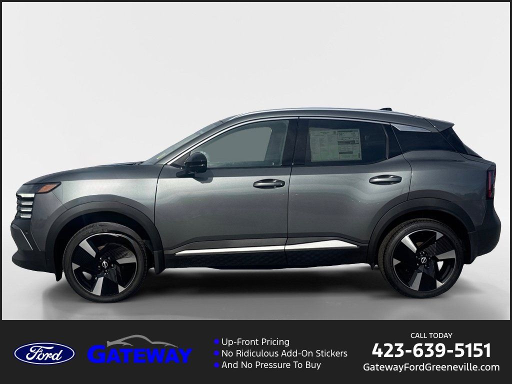 Used 2026 Nissan Kicks SR w/ SR Premium Package AWD/4WD image 1