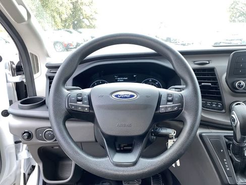 Used 2020 Ford Transit 350 XLT image 19