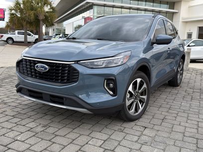 Used 2023 Ford Escape Platinum