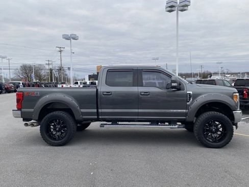 Used 2018 Ford F250 Lariat w/ Lariat Ultimate Package image 6