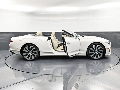 New 2026 Bentley Continental GTC image 36