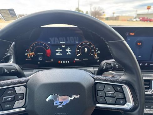 Used 2024 Ford Mustang Premium image 11