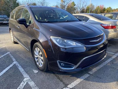 Used 2018 Chrysler Pacifica Touring-L