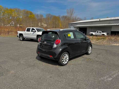 Used 2015 Chevrolet Spark LT image 7