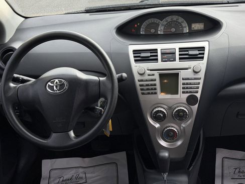 Used 2008 Toyota Yaris Sedan image 21