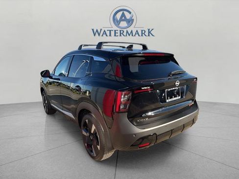 New 2026 Nissan Kicks SR w/ SR Premium Package AWD/4WD image 2