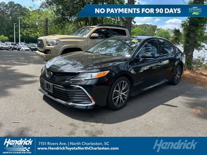 Used 2023 Toyota Camry XLE w/ Cold Weather Package