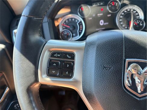 Used 2016 RAM 3500 Laramie AWD/4WD image 25
