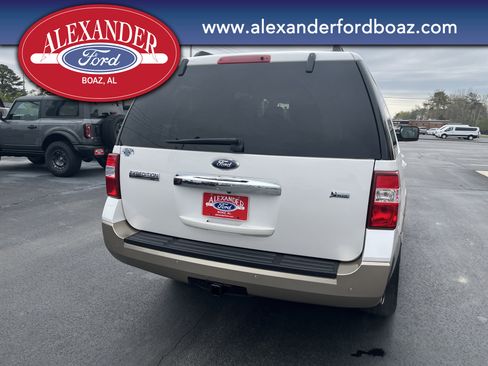 Used 2013 Ford Expedition XLT image 6