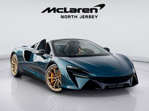 New 2026 McLaren Artura Spider RWD image 6