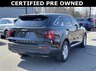 Used 2022 Kia Sorento LX video 2