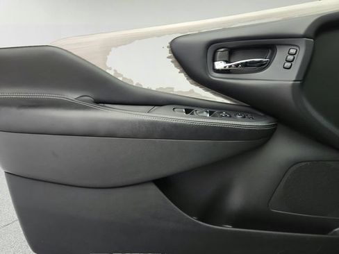Used 2018 Nissan Murano SL AWD/4WD image 24