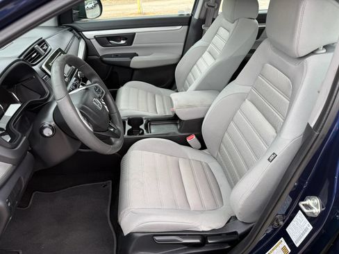 Used 2018 Honda CR-V LX image 14