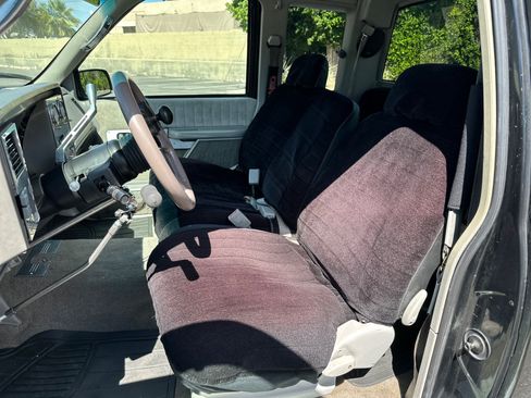 Used 1994 GMC Sierra 1500 2WD Extended Cab image 12