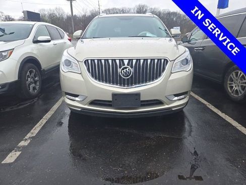 Used 2015 Buick Enclave Leather image 2