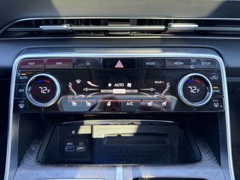 Used 2021 Genesis GV80 3.5T w/ Prestige Package 07 image 25