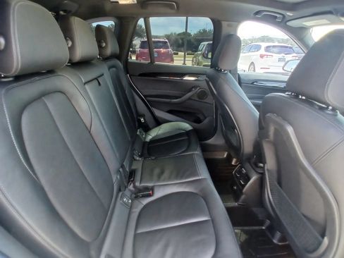 Used 2018 BMW X1 xDrive28i AWD/4WD image 19