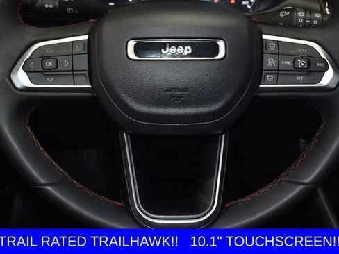 Used 2025 Jeep Compass Trailhawk AWD/4WD image 22