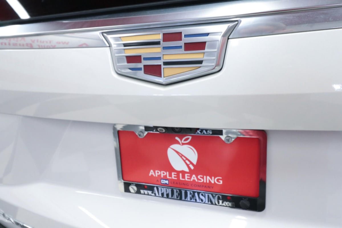 Used 2023 Cadillac Escalade Premium Luxury w/ Performance Package RWD image 33