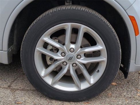 Used 2023 Dodge Durango GT image 10