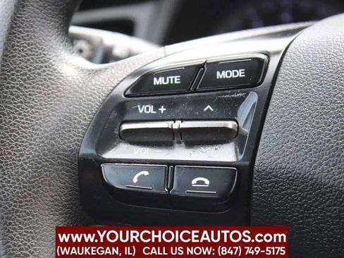 Used 2019 Hyundai Elantra SE w/ Cargo Package image 32