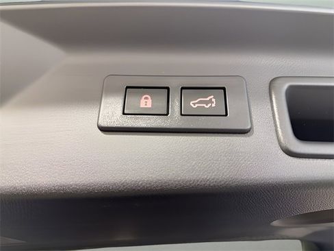 Used 2025 Subaru Forester Limited w/ Popular Package #1 image 39