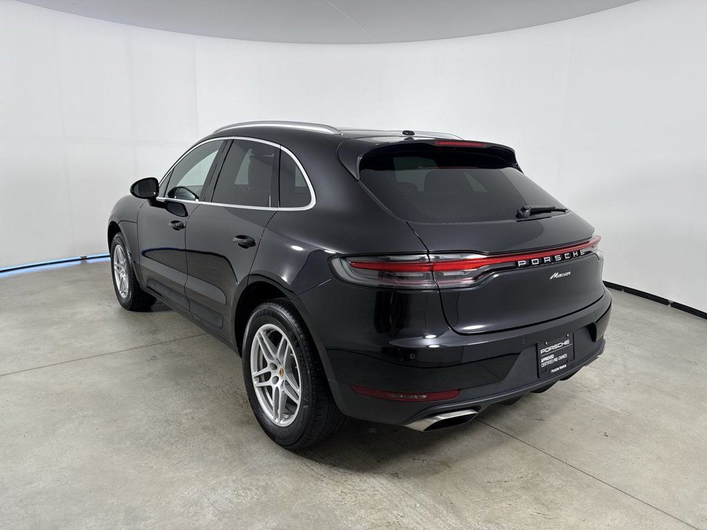 Certified 2021 Porsche Macan AWD/4WD image 3