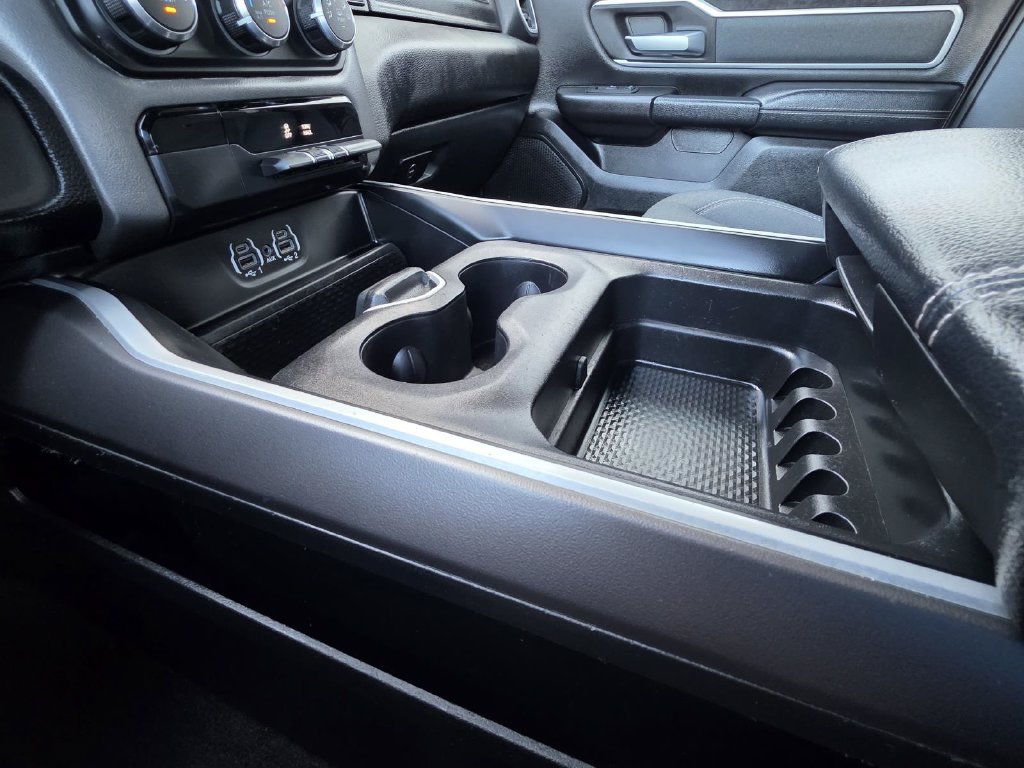 Used 2022 RAM 1500 Big Horn RWD image 19