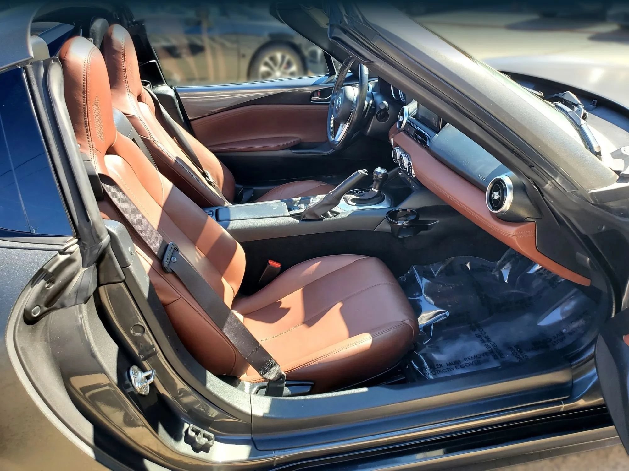 Used 2019 MAZDA MX-5 Miata RF Grand Touring RWD image 27