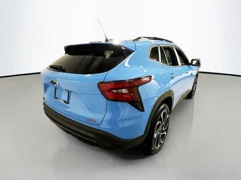 Used 2024 Chevrolet Trax RS image 8