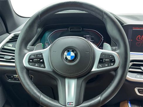 Used 2022 BMW X5 xDrive40i w/ M Sport Package image 18