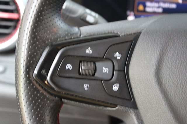 Used 2024 Chevrolet Trax RS w/ Sunroof Package FWD image 16