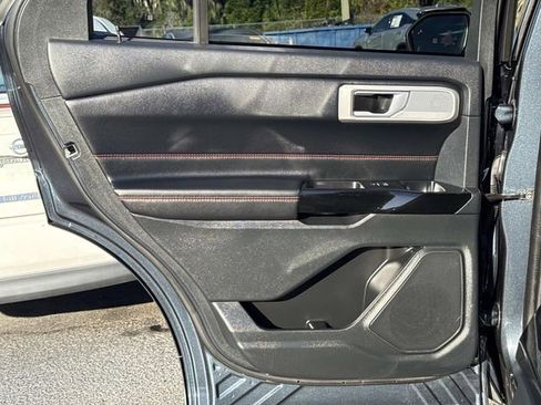 Used 2023 Ford Explorer ST-Line image 16