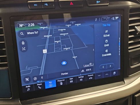 Used 2023 Ford F150 Lightning XLT image 26