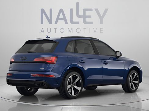 Used 2023 Audi Q5 2.0T Premium w/ Convenience Package AWD/4WD image 3