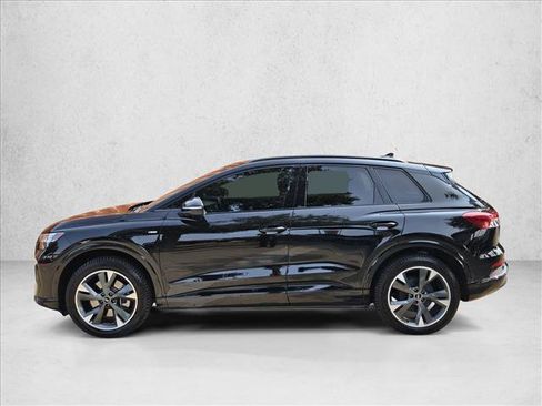 Certified 2023 Audi Q4 e-tron Prestige w/ Black Optic Package AWD/4WD image 8