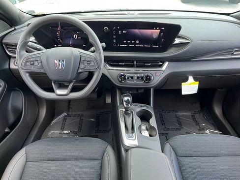 New 2026 Buick Envista Preferred FWD image 14