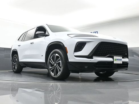 New 2026 Buick Enclave Sport Touring w/ Super Cruise Package image 23