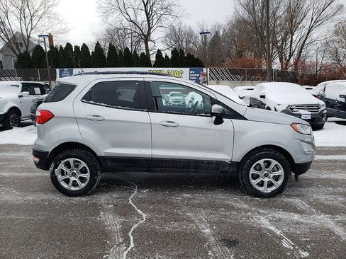 Used 2022 Ford EcoSport SE image 4