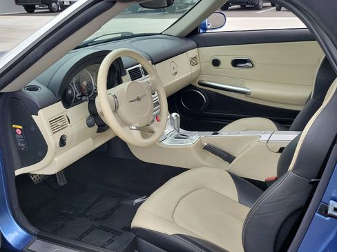 Used 2005 Chrysler Crossfire Limited RWD image 14