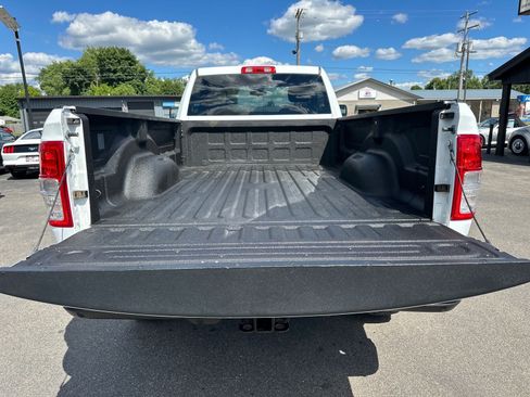 Used 2022 RAM 2500 Tradesman AWD/4WD image 9