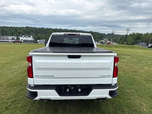 Used 2021 Chevrolet Silverado 1500 Custom w/ Custom Max Trailering Package AWD/4WD image 7