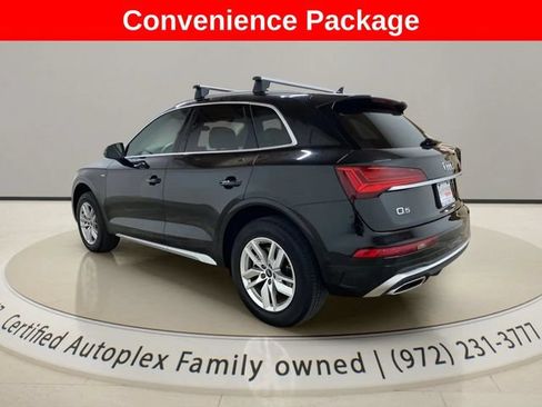 Used 2023 Audi Q5 2.0T Premium w/ Convenience Package AWD/4WD image 3
