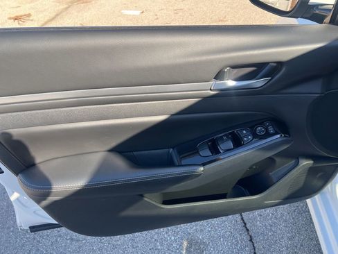 Certified 2024 Nissan Altima 2.5 SL image 7