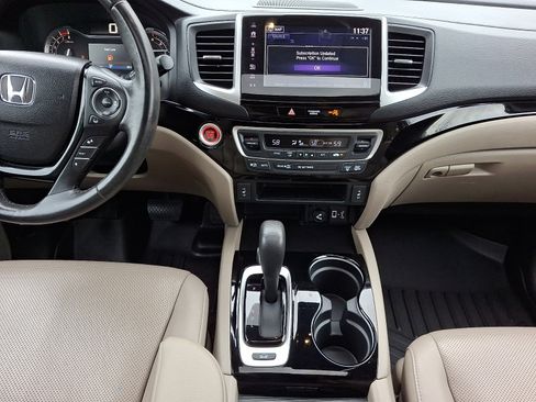 Used 2019 Honda Ridgeline RTL-E image 15