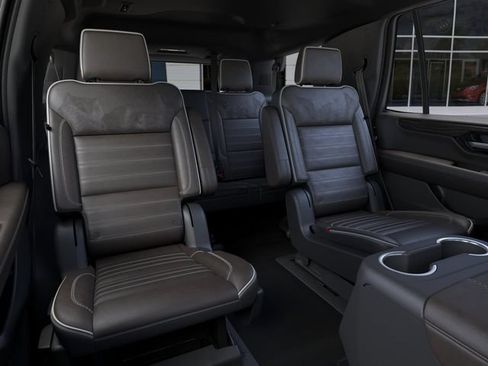 New 2026 GMC Yukon Denali Ultimate AWD/4WD image 21