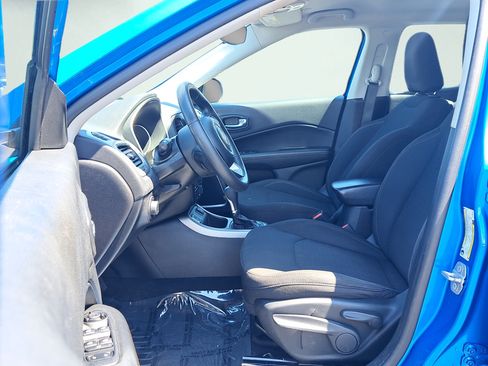 Used 2020 Jeep Compass Sport FWD image 10