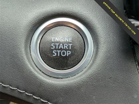 Used 2021 Toyota Highlander XSE image 31