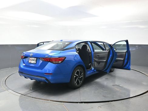 Used 2024 Nissan Sentra SV FWD image 56